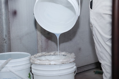 红木家具“油改水”变革 水性涂料引领绿色人居新标配